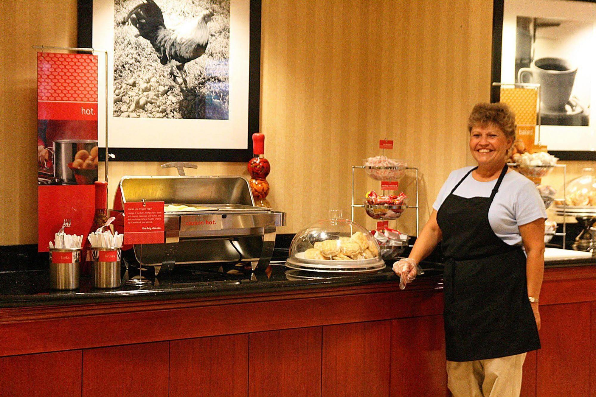 Hampton Inn Farmville Restaurace fotografie